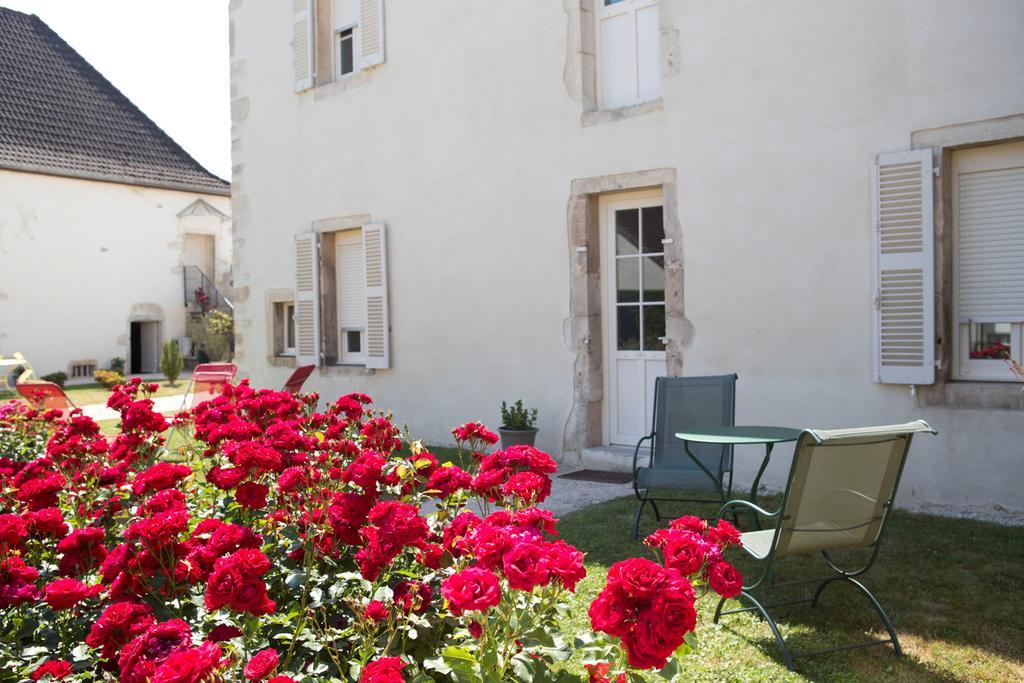 Hotel L'Oree Des Vignes Gilly-les-Citeaux Exterior photo